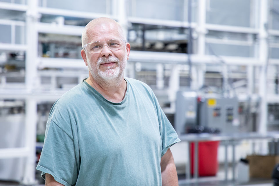 6I2A7817_Forklift_Operator_Hero_v2